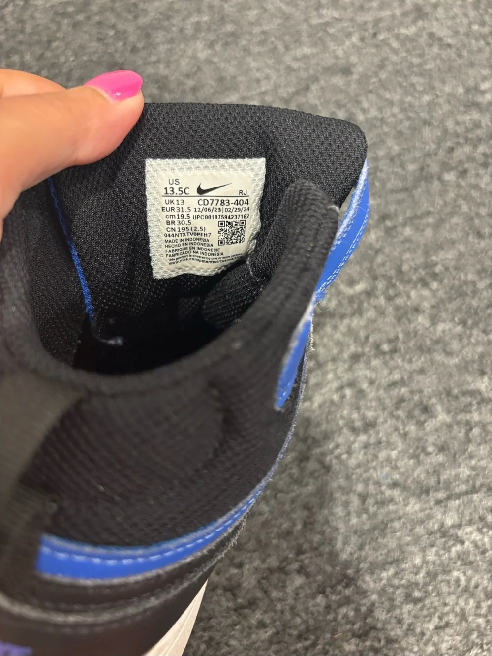 Nike Court Borough Mid Size 13.5